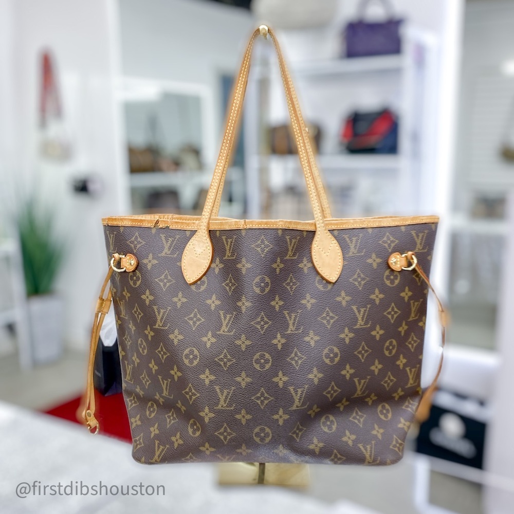 LOUIS VUITTON Monogram Canvas Neverfull MM